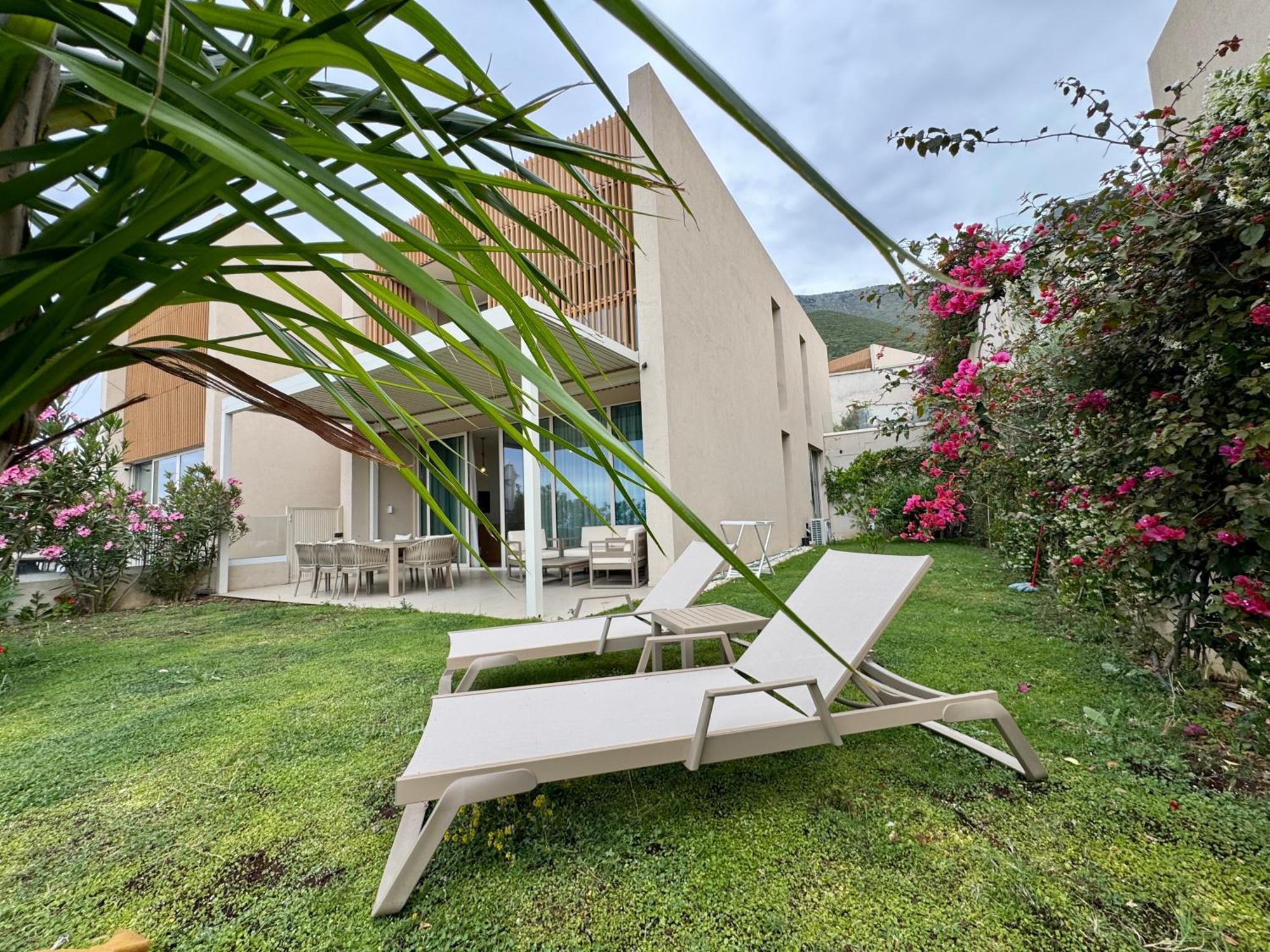 Casa vacanze Tis, Coast Palasë