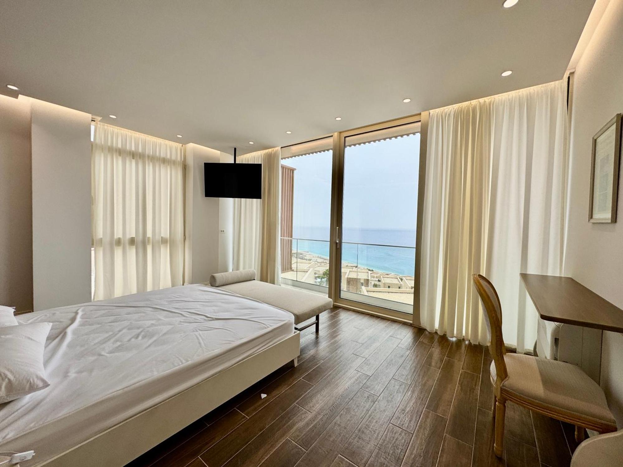 Tis, Coast Casa vacanze Palasë